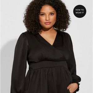 Torrid Satin Top sz 4